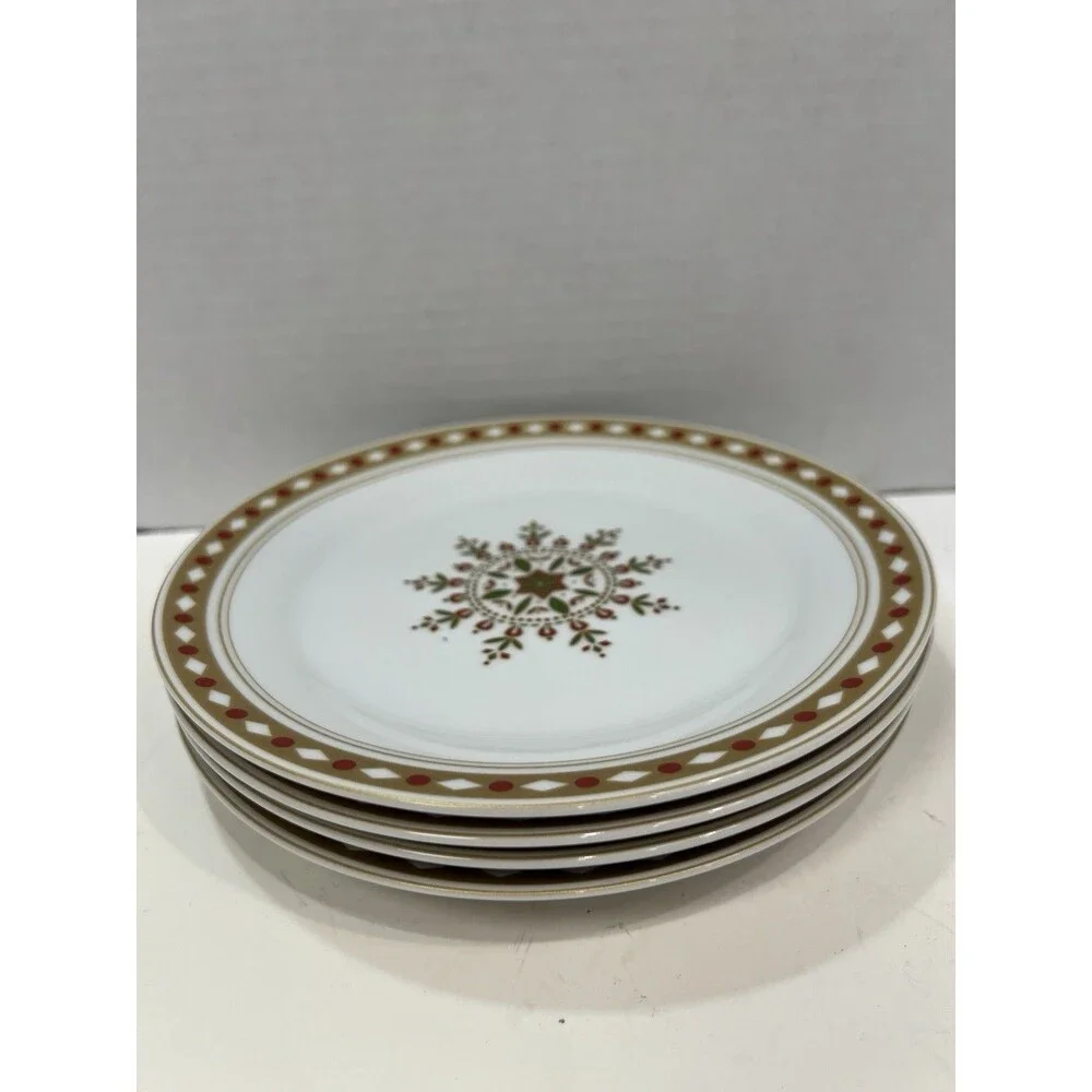 Pier 1 Import 4 Holiday Salad Dessert Plates White Gold Red Green Snowflake 7.5”